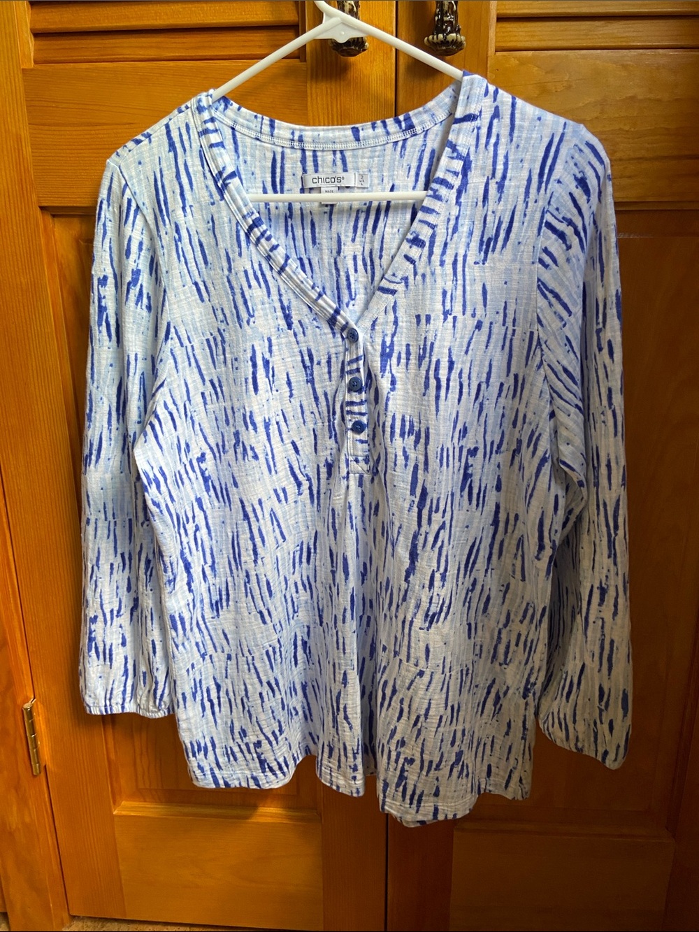 Chico's Blue & White Brushstroke Henley Long Sleeve Top